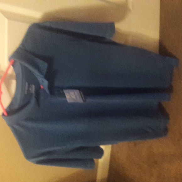Men's Van Heusen top NWT - Picture 3 of 9